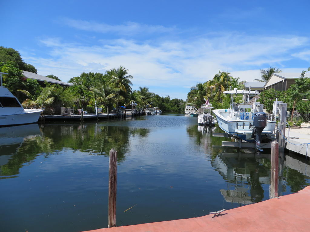 Conch On Inn Motel Tavernier Exterior photo